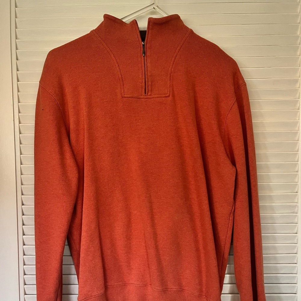 Kirkland medium orange quarter zip pullover for men